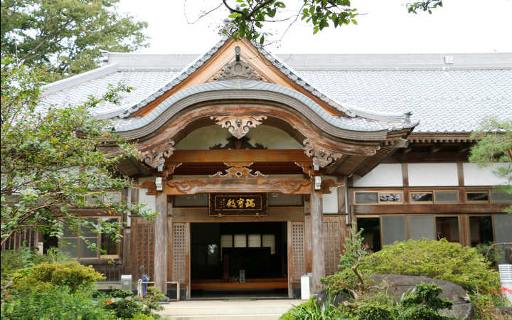 客殿（瑞寶殿）