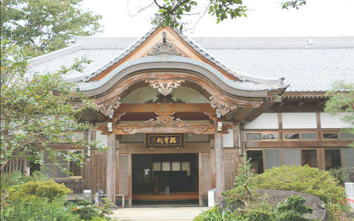 客殿（瑞寶殿）